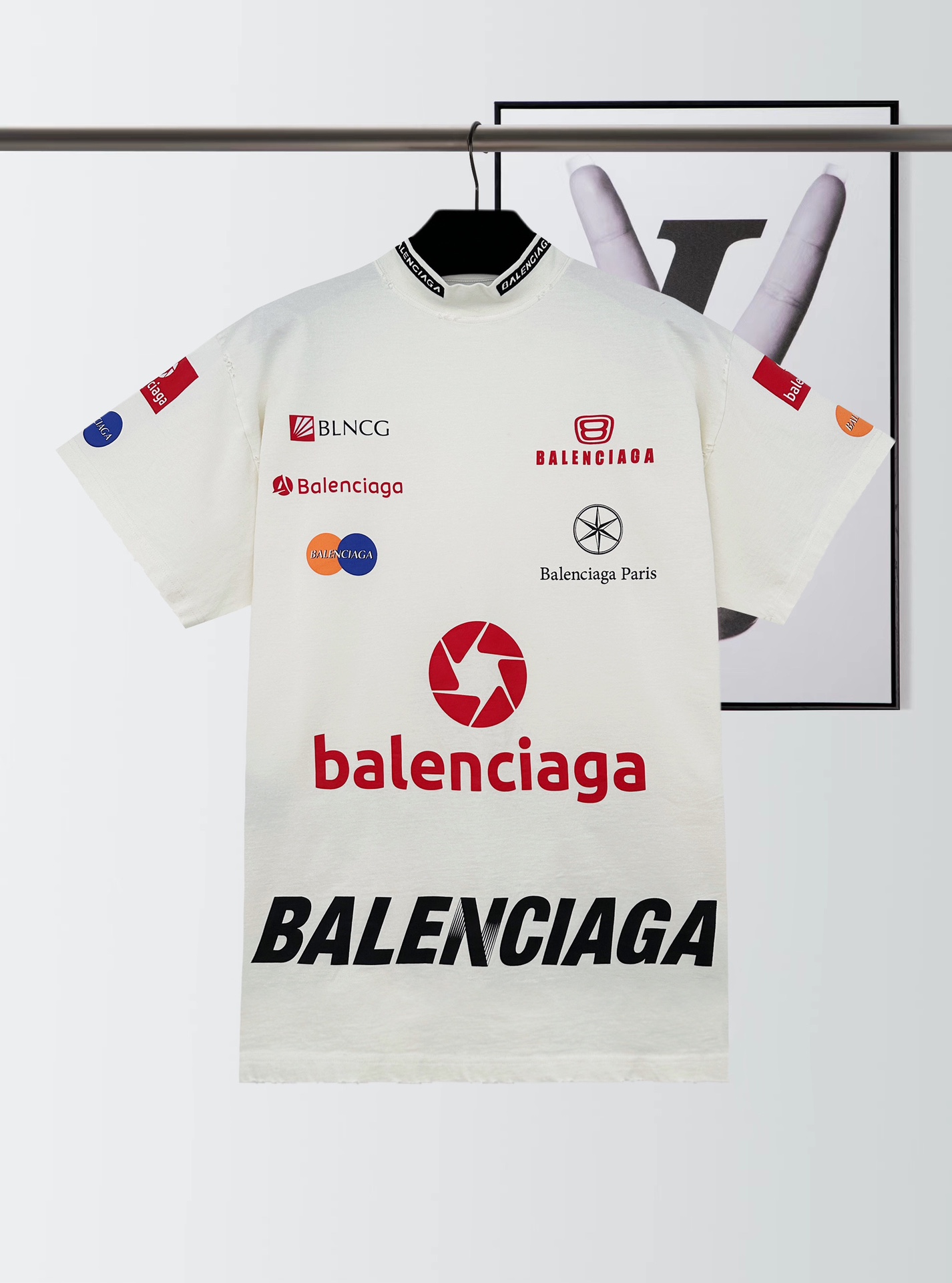 Balenciaga トップリーグロゴ柄 半袖 Tシャツ