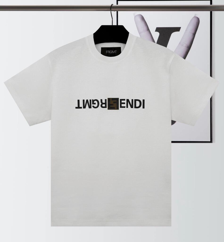 FENDI FRGMT ロゴ Tシャツ