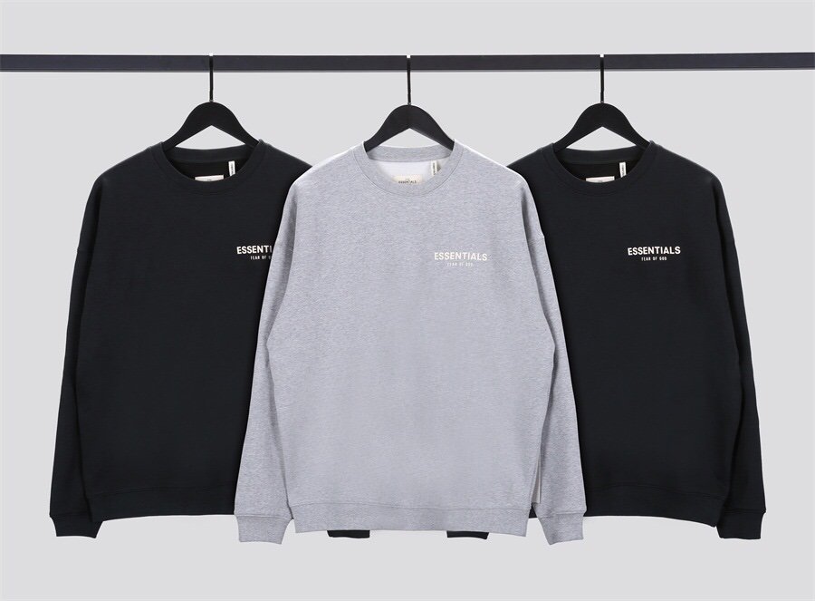 FEAR OF GOD ESSENTIALS プリント スウェット ２色