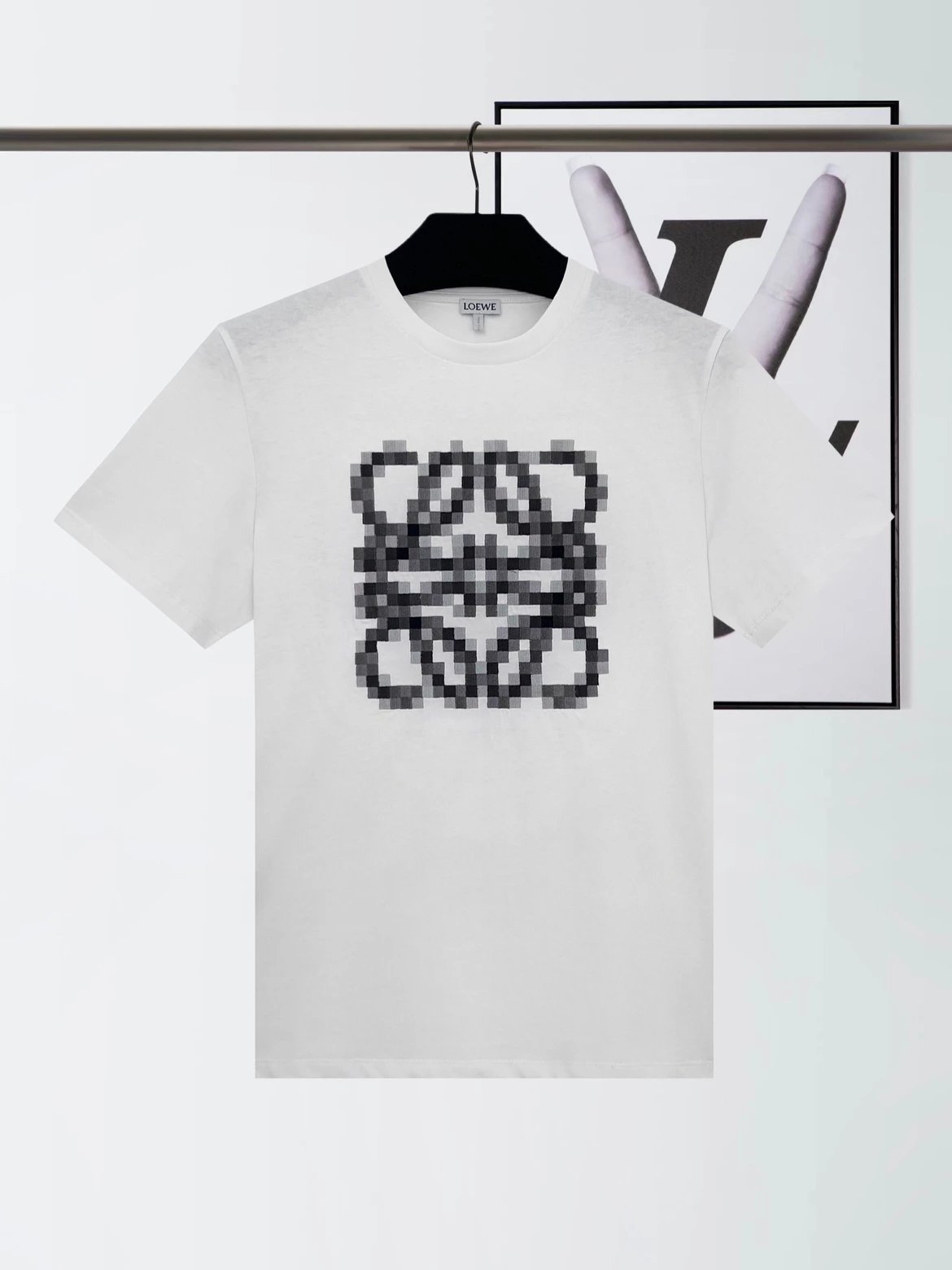 LOEWE ピクセル アナグラム 刺繍 Tシャツ